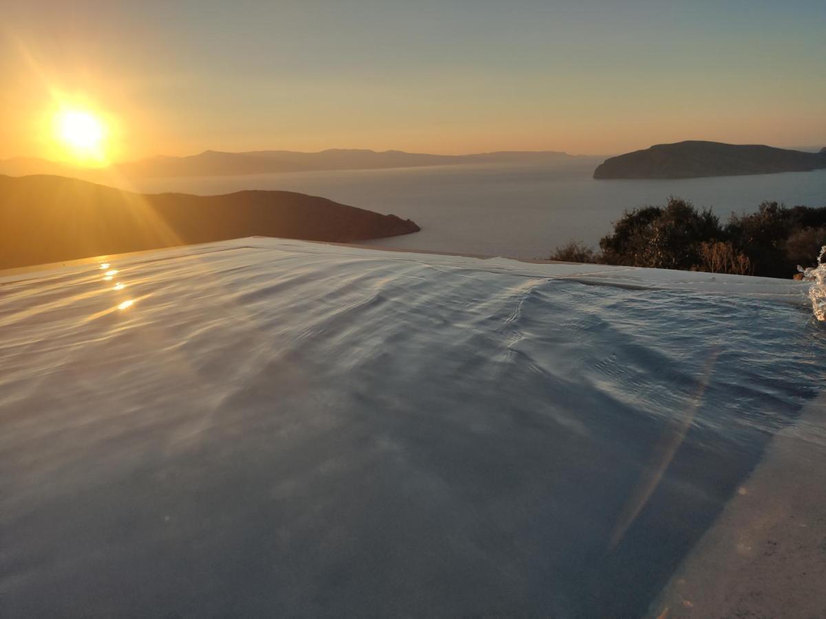 Villa Kefali Kavoúsion 外观 照片